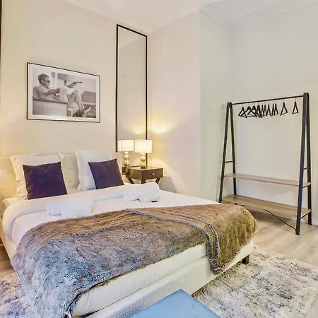 Place Des Vosges - Marais - Prime Location Lägenhet