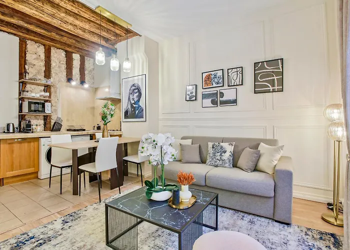 아파트 Place Des Vosges - Marais - Prime Location 파리