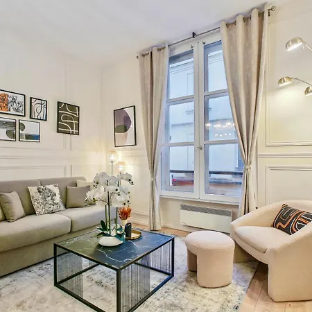 Apartament Place Des Vosges - Marais - Prime Location Paryż
