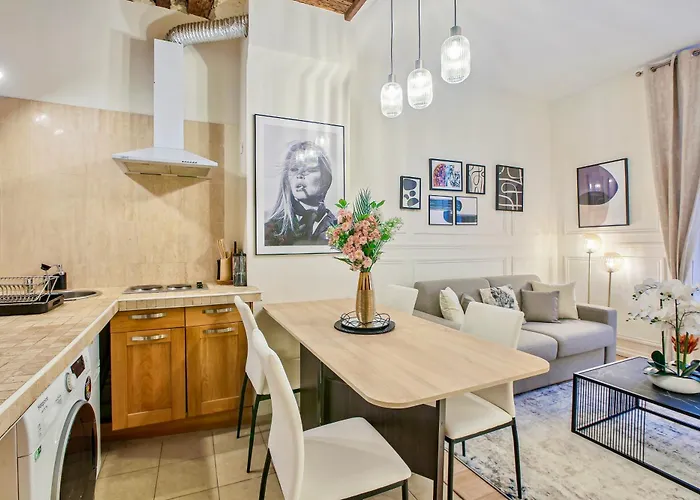 Apartament Place Des Vosges - Marais - Prime Location
