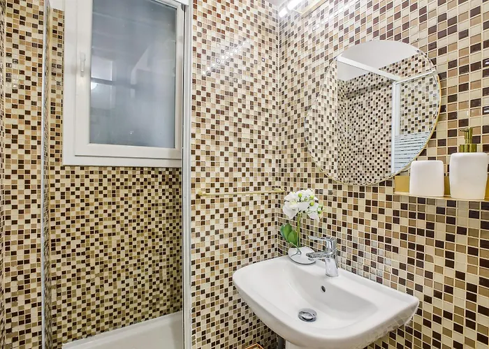 Place Des Vosges - Marais - Prime Location Apartament